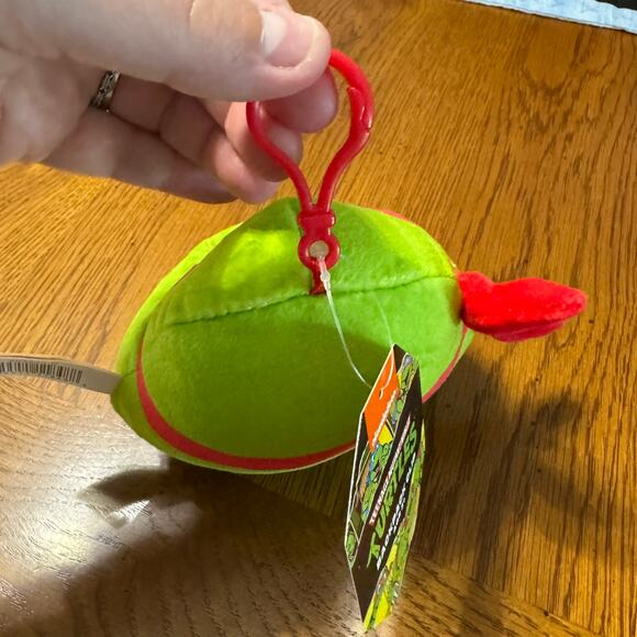 NWT Teenage Mutant Ninja Turtles Ralphael Red Backpack Clip Keychain - Picture 6 of 9